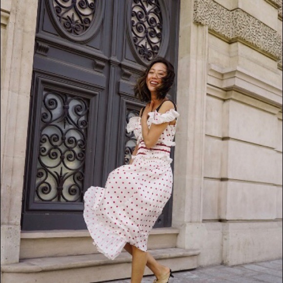 Romantic dress - Picture 6 of 7